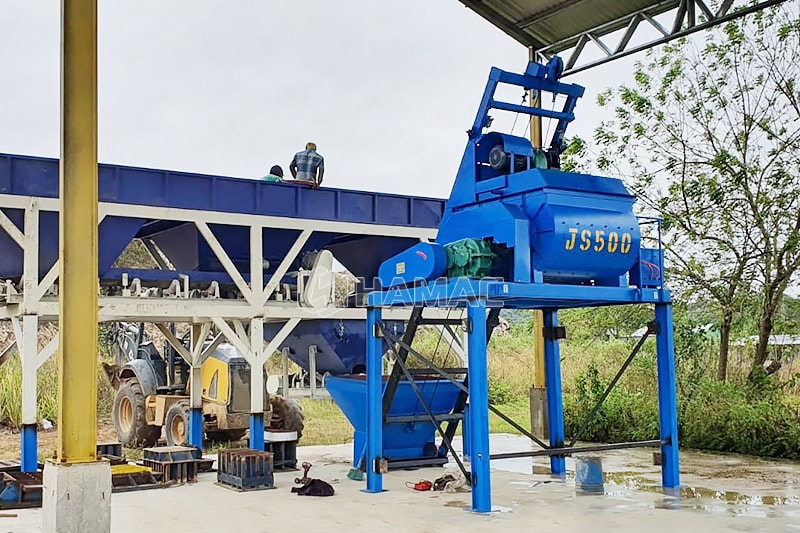 JS500 twin shaft concrete mixer plays a part in client existing block making plant in MIXCO, GUATEMALA