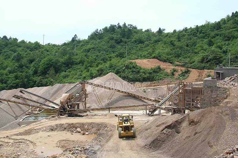 250tph stationary crushing and screening plant in China