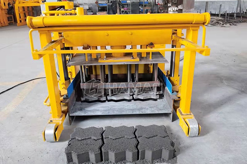 Types and models of hollow block machine
