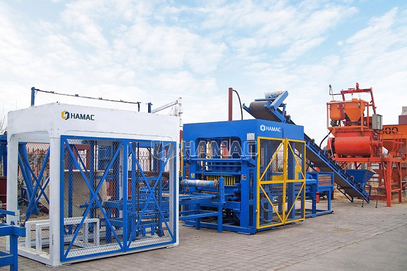 Features of cement hollow block making machine