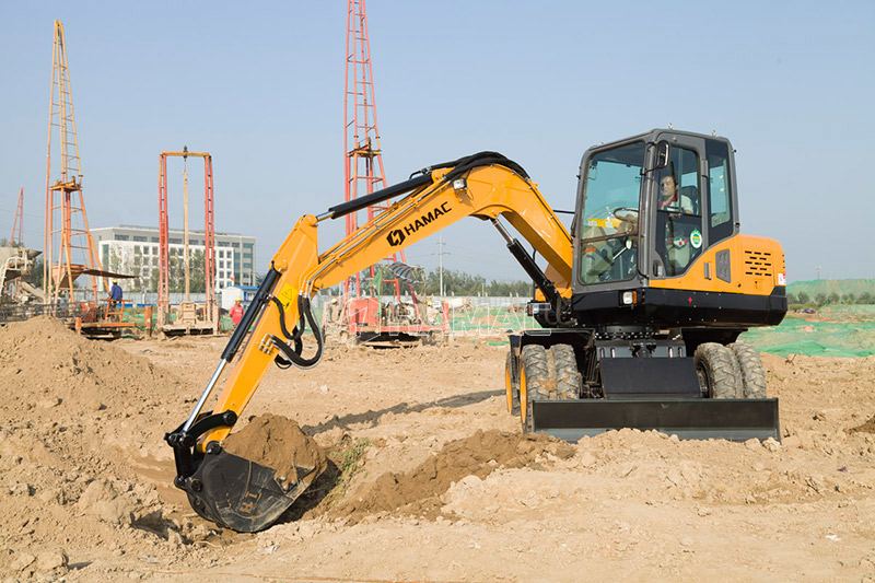 Can the excavator earthmoving bucket be used fixedly?