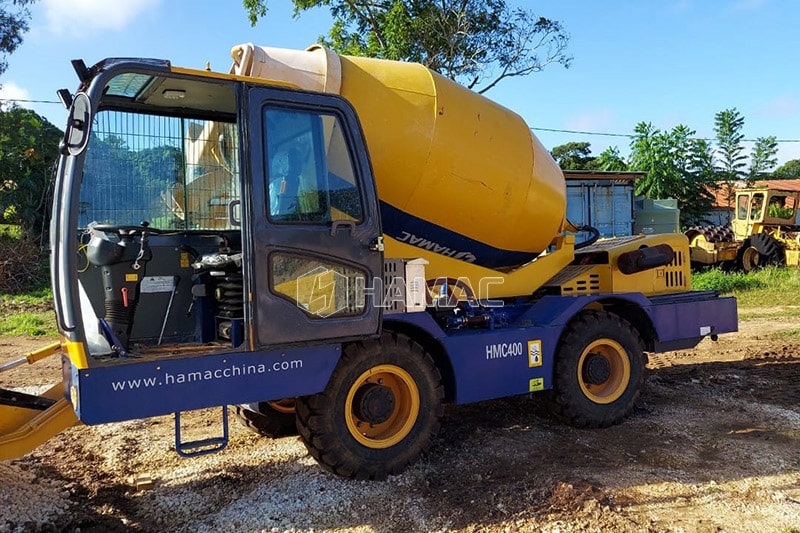 New model HMC400 self loading concrete mixer works in NUKUALOFA,TONGA