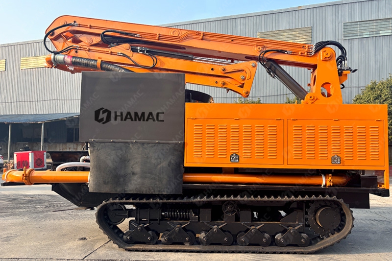 Crawler Concrete Mixer with Pump Truck