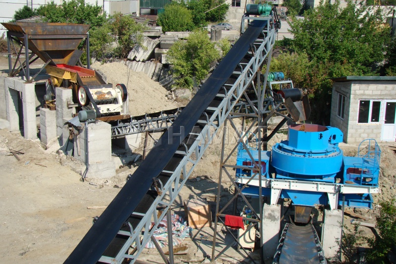 Jaw crusher and vertical shaft impact crusher in Oman project